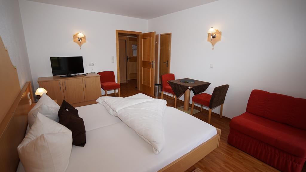 Appartements Rosa Mayrhofen Oda fotoğraf