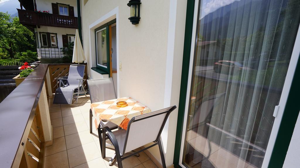 Appartements Rosa Mayrhofen Oda fotoğraf